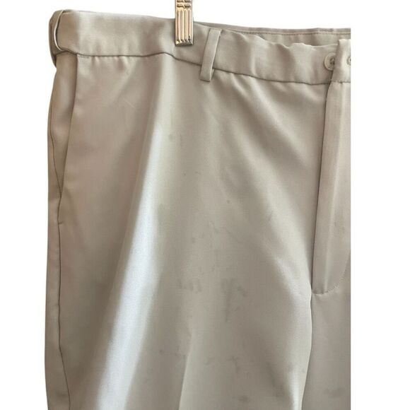 Men’s Ben Hogan Tan Casual Pants Size 40/30 - Picture 3 of 10